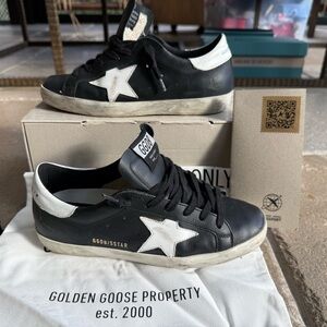Golden Goose Superstar Black/White sneakers. EU37 worn 2X 100% authentic